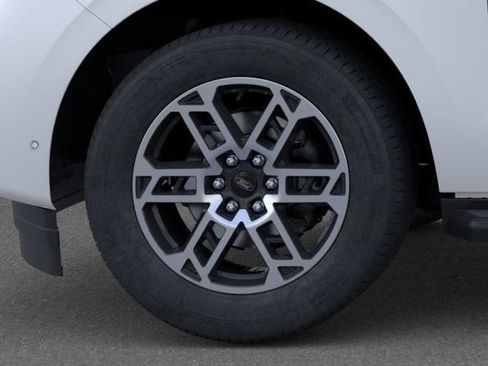 New 2026 Ford Expedition Active RWD image 19