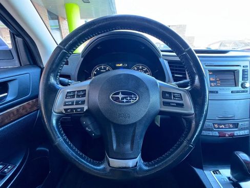 Used 2013 Subaru Legacy 2.5i Limited image 24