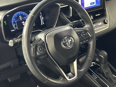 Used 2024 Toyota Corolla XSE FWD image 15