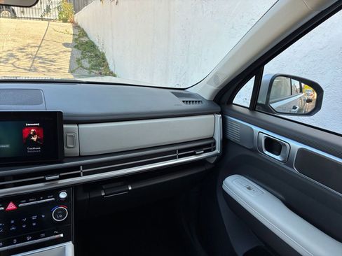 Used 2025 Hyundai Santa Fe SEL image 38