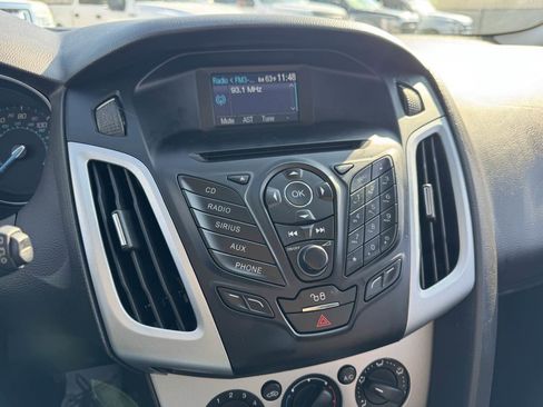 Used 2012 Ford Focus SE image 25