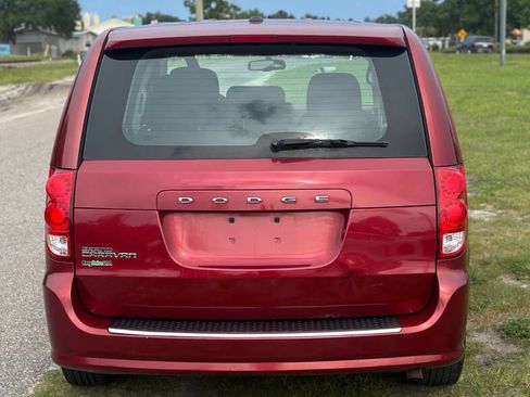 Used 2015 Dodge Grand Caravan American Value Package w/ UConnect Hands-Free Group image 8