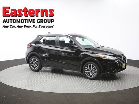 Used 2023 Nissan Kicks SV FWD image 46