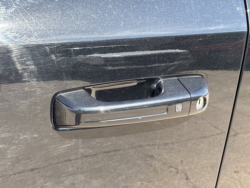 Used 2020 RAM 1500 Laramie image 15