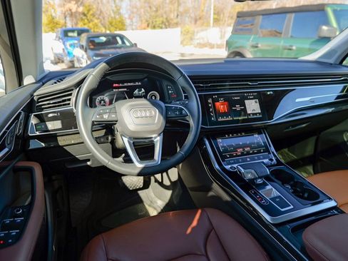 Used 2023 Audi Q7 2.0T Premium Plus w/ Premium Plus Package image 40