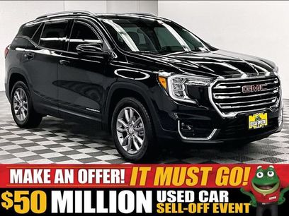 Used 2024 GMC Terrain SLT
