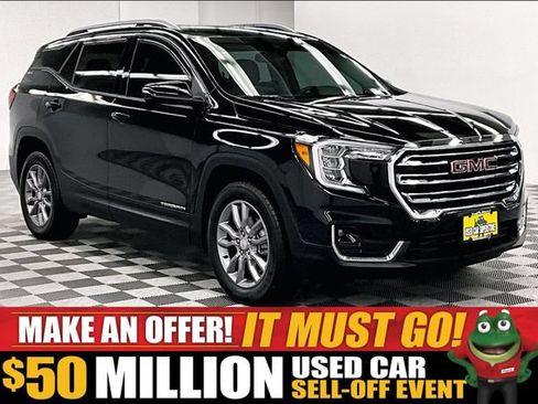 Used 2024 GMC Terrain SLT AWD/4WD image 1