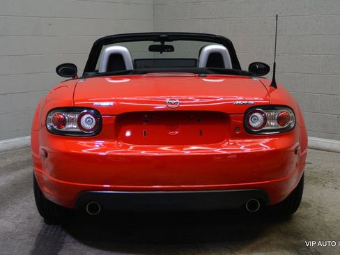 Used 2007 MAZDA MX-5 Miata Sport w/ Appearance Pkg image 34