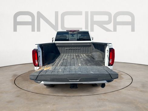 Used 2023 GMC Sierra 3500 Denali w/ Denali Ultimate Package image 12