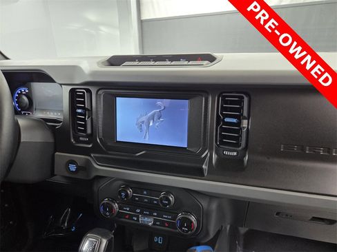 Used 2022 Ford Bronco Black Diamond w/ Sasquatch Package image 15