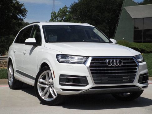 Used 2018 Audi Q7 3.0T Prestige w/ Prestige Package image 31