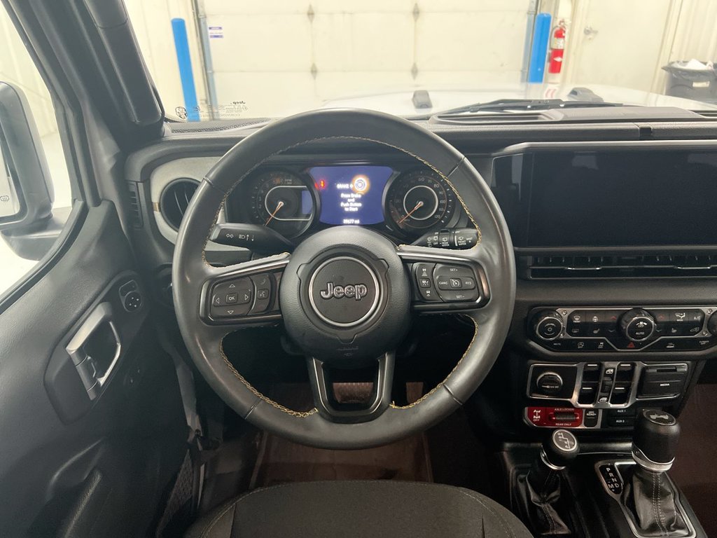 Used 2024 Jeep Wrangler Unlimited Sport AWD/4WD image 11