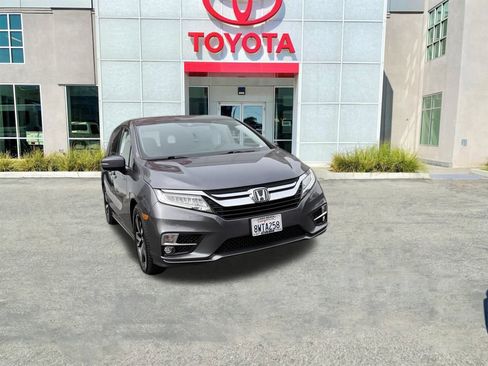 Used 2020 Honda Odyssey Elite image 1