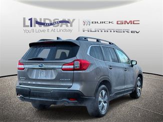 Used 2022 Subaru Ascent Premium w/ Convenience Package video 2