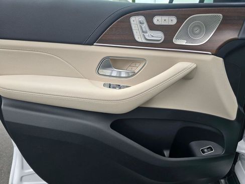 New 2026 Mercedes-Benz GLE 450 4MATIC image 32