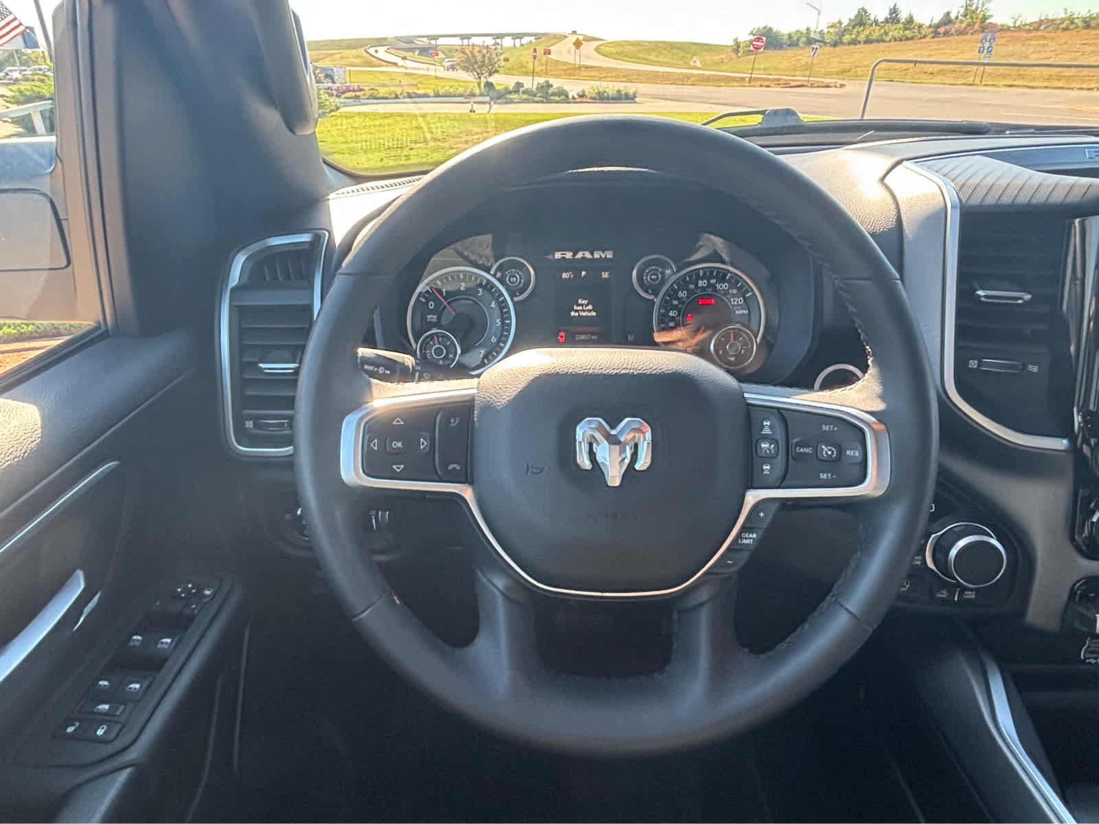 Used 2025 RAM 1500 Big Horn AWD/4WD image 19