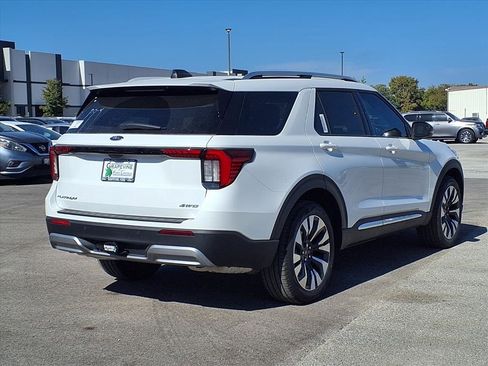 New 2026 Ford Explorer Platinum w/ LUX Leather Package image 4