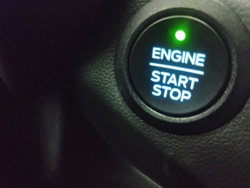 Certified 2022 Ford Escape Titanium w/ Titanium Premium Package image 16