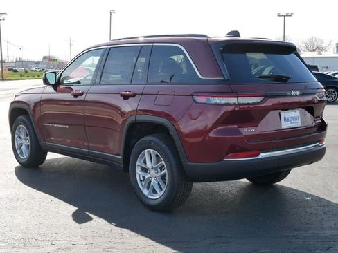 New 2026 Jeep Grand Cherokee Laredo AWD/4WD image 5
