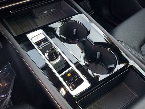 New 2026 Volkswagen Atlas SE image 28