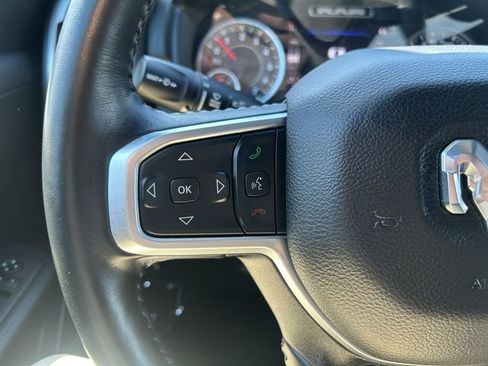 Used 2022 RAM 1500 Big Horn AWD/4WD image 30