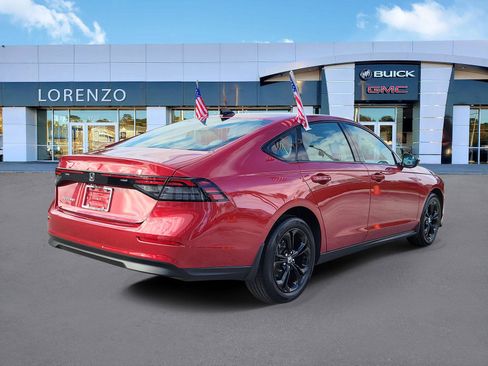 Used 2025 Honda Accord SE image 5