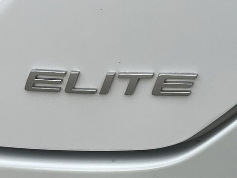 Used 2025 Honda Pilot Elite image 20