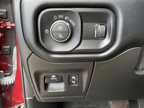 Used 2021 RAM 1500 Big Horn image 23