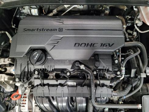 Used 2023 Hyundai Elantra SEL w/ Cargo Package image 30