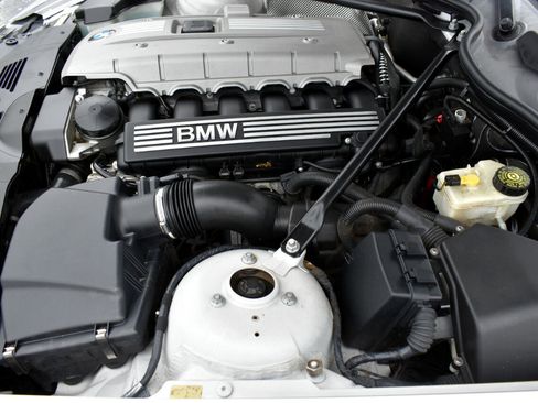 Used 2006 BMW Z4 3.0i image 51