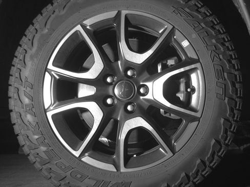 Used 2025 Jeep Compass Trailhawk AWD/4WD image 13
