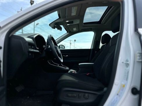 Used 2024 Honda CR-V EX image 10