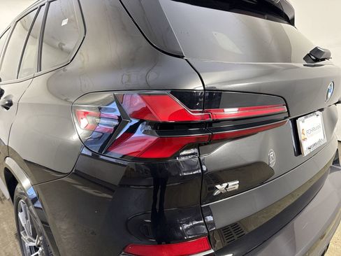 Used 2026 BMW X5 M60i image 30
