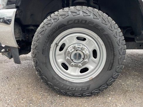 Used 2018 Ford F250 XL w/ Power Equipment Group image 29