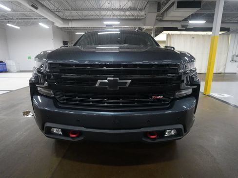 Used 2020 Chevrolet Silverado 1500 LT Trail Boss AWD/4WD image 11