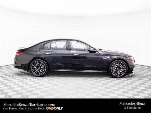 New 2026 Mercedes-Benz E 53 AMG e 4MATIC Sedan image 7