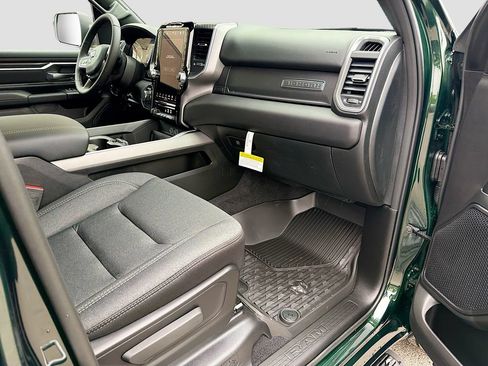 New 2026 RAM 1500 Big Horn AWD/4WD image 13