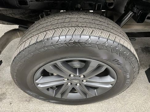 Used 2023 Ford F150 Lariat w/ Equipment Group 502A High image 17