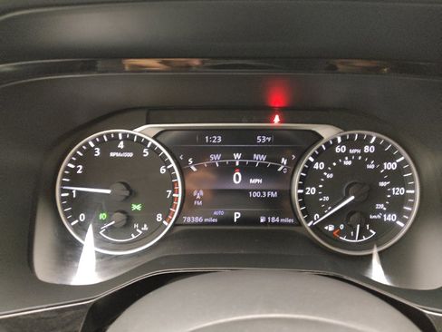 Used 2022 Nissan Pathfinder SL w/ SL Premium Package image 23