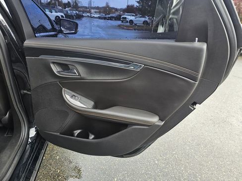 Used 2016 Chevrolet Impala LTZ w/ Enhanced Convenience Package image 15