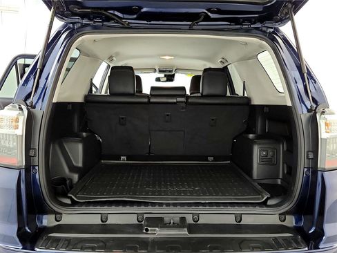 Certified 2022 Toyota 4Runner TRD Sport image 31