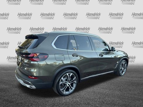 Used 2026 BMW X5 xDrive50e AWD/4WD image 10