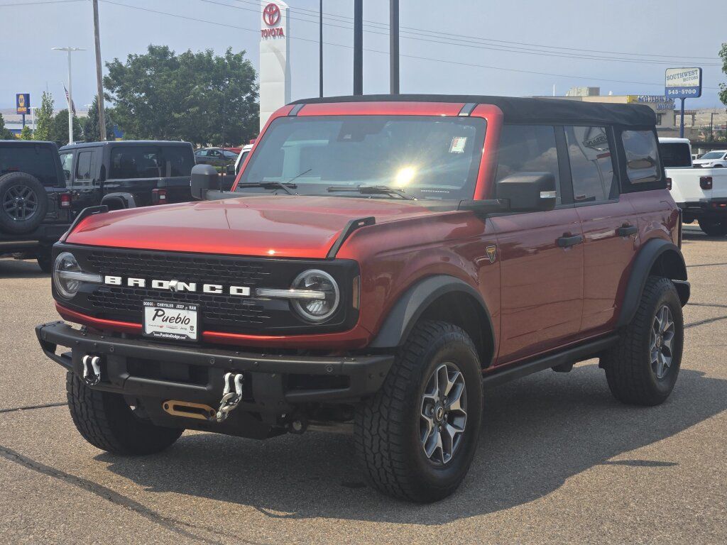 Used 2022 Ford Bronco Badlands AWD/4WD image 5