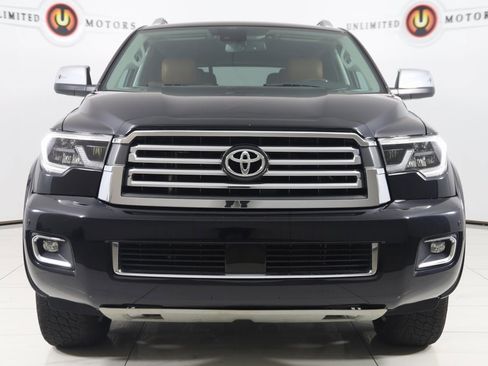 Used 2021 Toyota Sequoia Platinum image 55