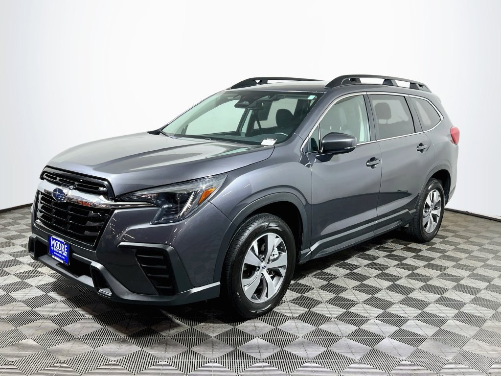 Used 2025 Subaru Ascent Premium AWD/4WD image 3