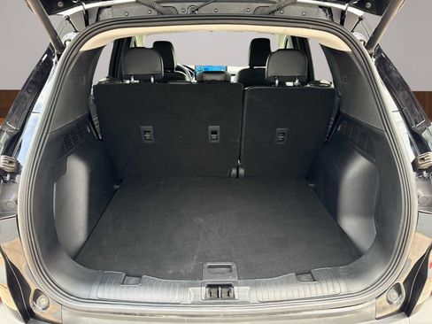 Used 2025 Ford Escape Platinum image 18