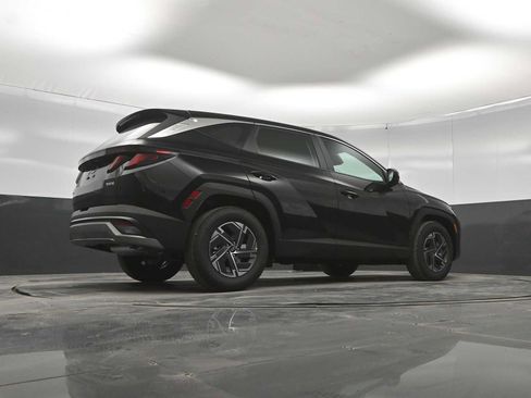 New 2026 Hyundai Tucson Blue SE FWD image 40