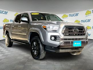 Used 2023 Toyota Tacoma SR5 video 1