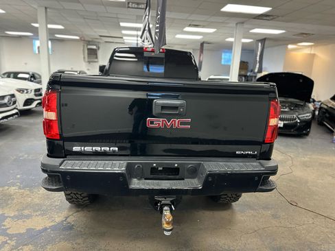Used 2016 GMC Sierra 3500 Denali w/ Duramax Plus Package image 8