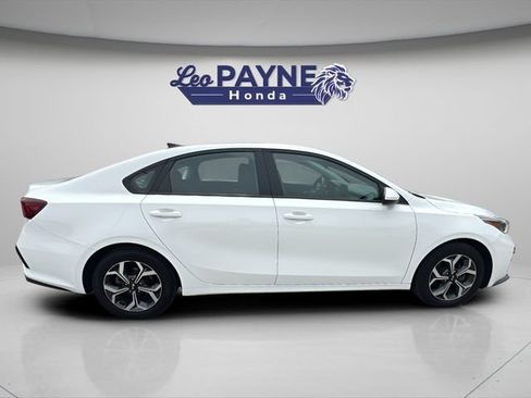 Used 2019 Kia Forte LXS FWD image 8